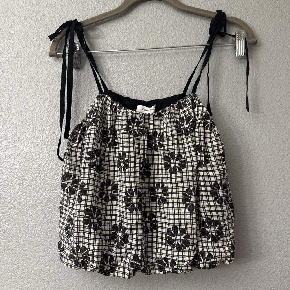 Stitch and Pine Gingham Floral Toe Strap Bubble Crop Top